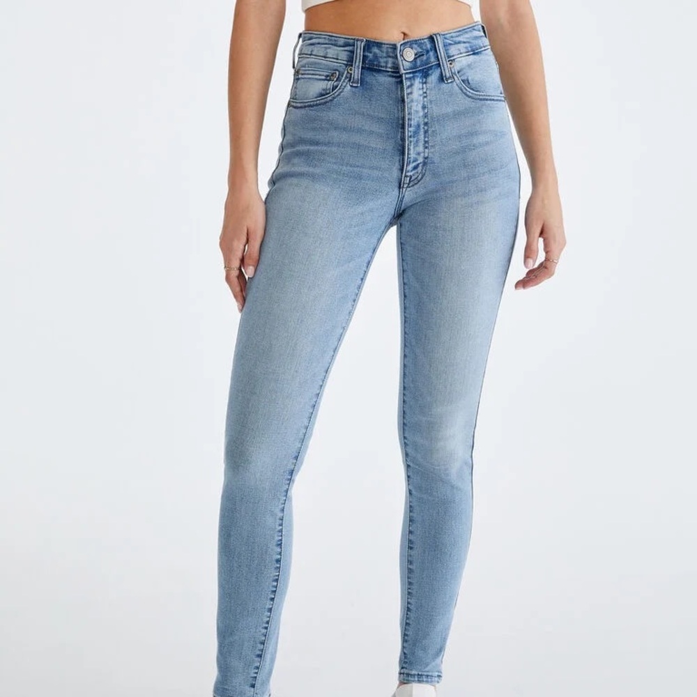 Aeropostale Medium Wash High Rise Jeggings 4 Short